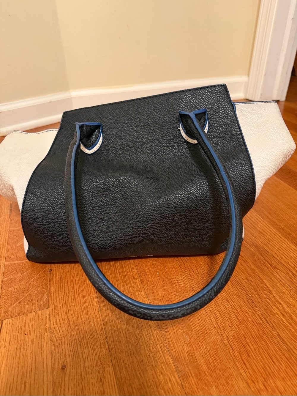 Nine West Black & White Leather Tote Bag - Picture 4 of 4
